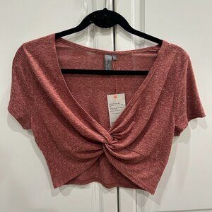 Sweaty Betty Red Arc Knot Crop T-Shirt Sz M
